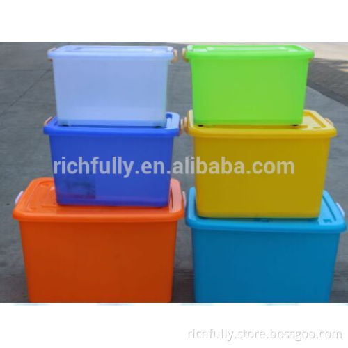 Plastic Sushi takeaway food container with sealed lid